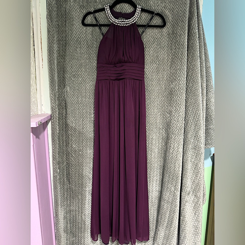 Speechless Long Semi-Formal Dress - Size 1 - Purple